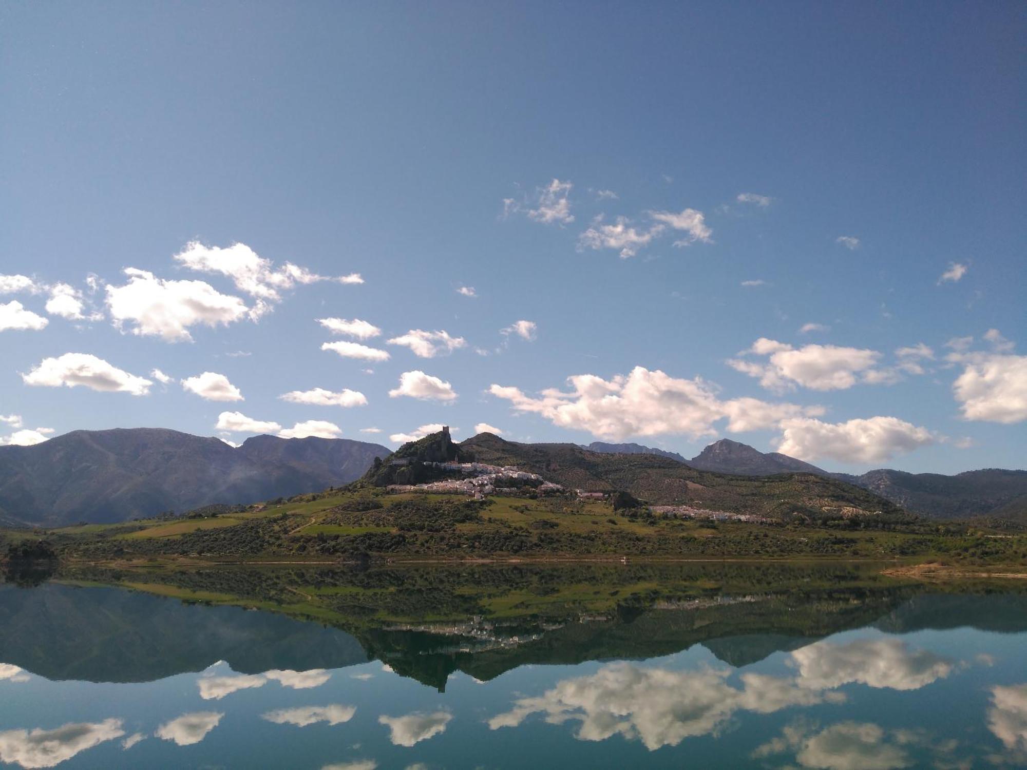 Casa Alucema Pensionat Zahara De La Sierra Exteriör bild